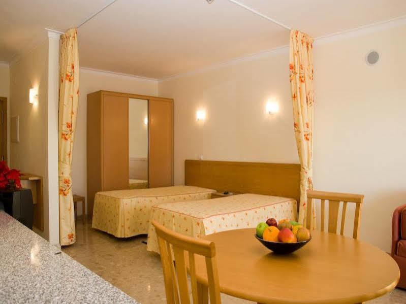 Clube Praia Mar Apartamentos Turisticos 프라이아 다 로차 외부 사진